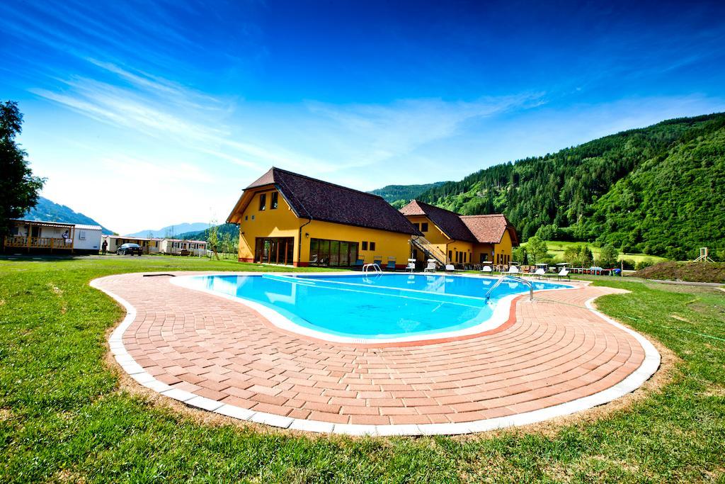 Happy Camp Mobile Homes In Camping Bella Austria Sankt Peter am Kammersberg Bagian luar foto